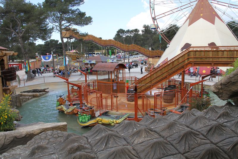 Du nouveau chez OK Corral 21/04/2015 CugesLesPins Frequencesud.fr Du nouveau chez OK Corral 21/04/2015 CugesLesPins Frequencesud.fr