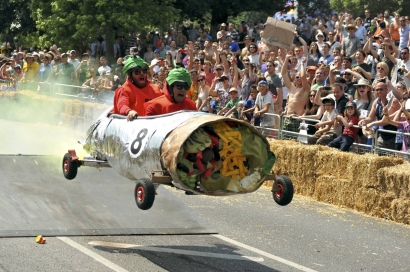 La Grimobile : Une course de caisses à savon déjantée dans les rues de Grimaud dimanche 6 avril