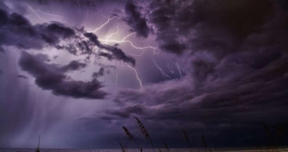 Alertes aux orages dans le Var: le département placé en vigilance orange ce mardi matin