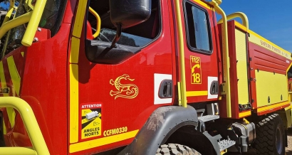 Un accident de camion déclenche un incendie à Fréjus et brûle plusieurs hectares de forêt