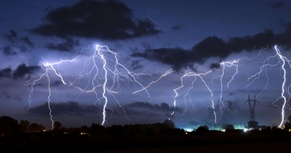 Var : Vigilance JAUNE Orages ce jeudi 14 août dans l'intérieur des terres