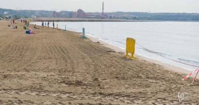 Les plages de Fos interdites en raison d'une pollution aux hydrocarbures