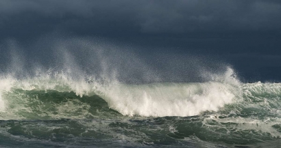 De fortes vagues attendues ce vendredi sur le littoral des Alpes Maritimes