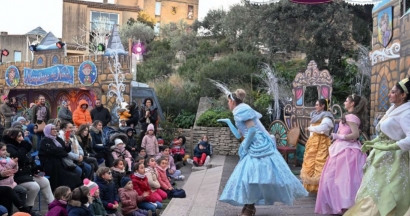Le Village de Noël : un rendez-vous magique pour les enfants, au pied du Château de l'Empéri