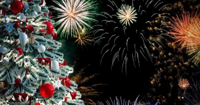 Où voir un feu d'artifice de Noël ce weekend du 12 au 14 décembre en Provence et sur la Côte d'Azur?