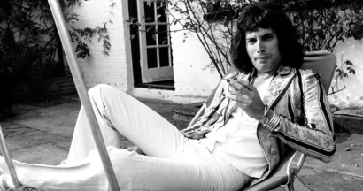 Exposition à Saint-Rémy-de-Provence : Freddie Mercury  Ne dis jamais adieu