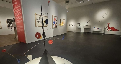 Calder fait danser le Musée de la Banque d'Hyères : une exposition où l'art se met en mouvement
