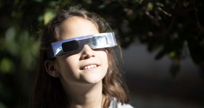 Éclipse solaire du 12 août : prudence, car même si le soleil se couchera, il restera dangereux pour les yeux