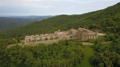 La Chartreuse de la Verne, une balade entre forêt et patrimoine