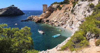 Calanque de l'Erevine : Joyau de la Côte Bleue