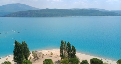 Face au manque d'eau, les professionnels du Lac de Sainte-Croix doivent s'adapter