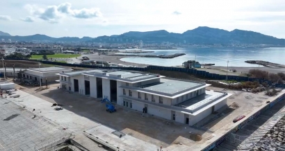 Marseille: le premier bâtiment de la Marina Olympique est livré