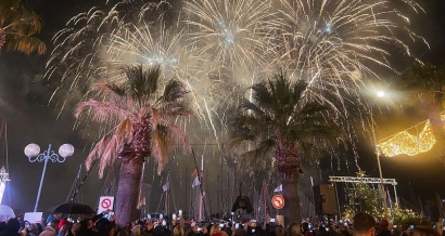 20km de bouchons pour accéder au centre ville: l'incroyable succès des festivités de Noël à Sanary