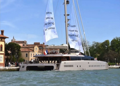 Le Festival itinérant Art Explora est à Marseille du 6 au 18 juin avec le premier bateau-musée au monde