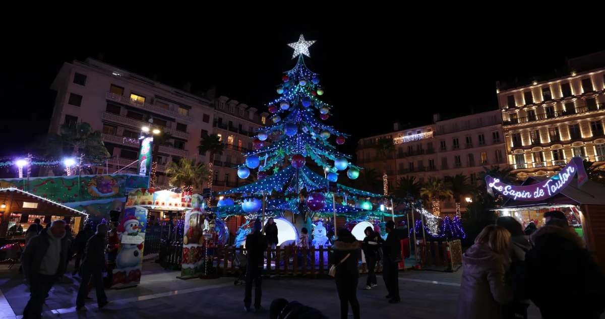 Toulon lance officiellement les festivités de Noël ce vendredi : illuminations, parade et inauguration de son marché