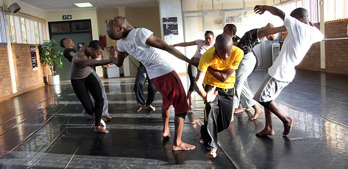 Le Festival de Marseille - Danse et Arts Multiples