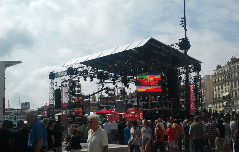 Derniers prÃ©paratifs pour le concert de la FÃªte de la Musique de France2