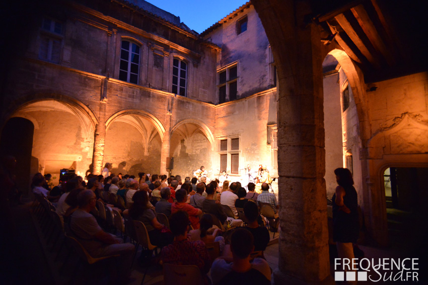 Une Nuit Ã  Arles