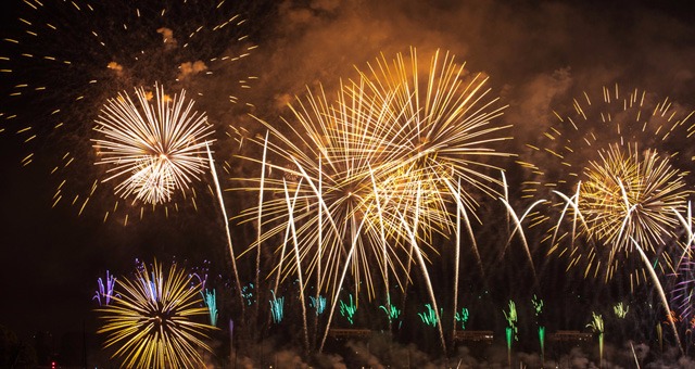 Mistral : Les feux d'artifice d'Arles, Tarascon et Martigues sont annulÃ©s Ã  leur tour