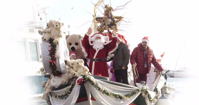 Ambiance de NoÃ«l pour les enfants Ã  Sanary