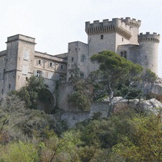 Château aux oeufs au Château de la Barben