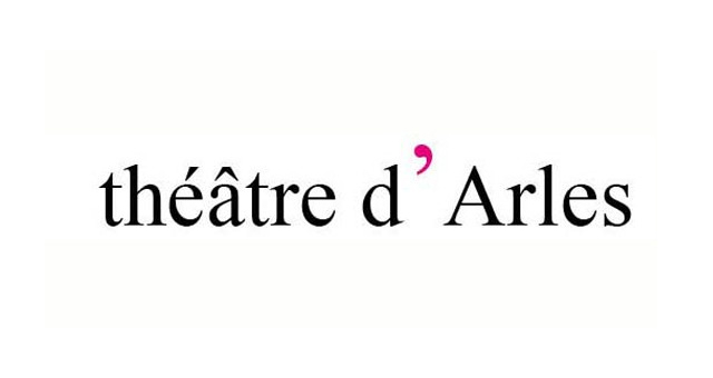 Arles : Une saison de cirque au théâtre !