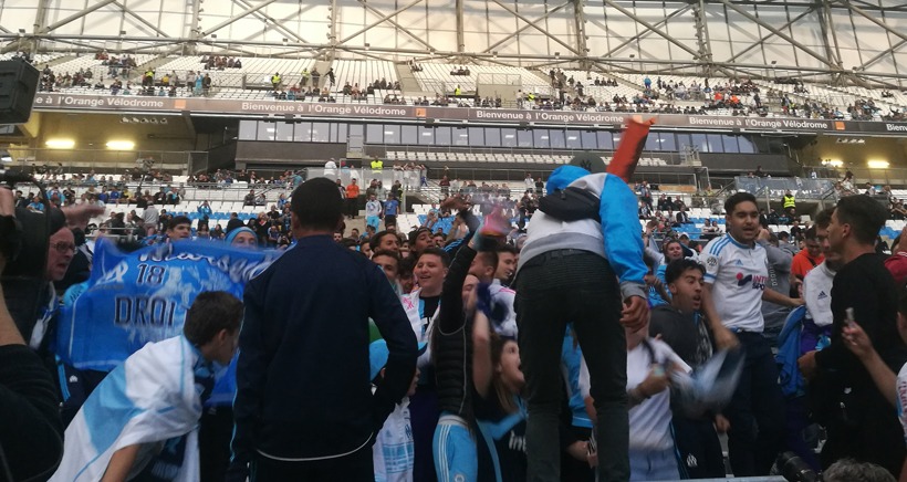 Un écran géant dans le stade vélodrome pour la finale le 16 mai