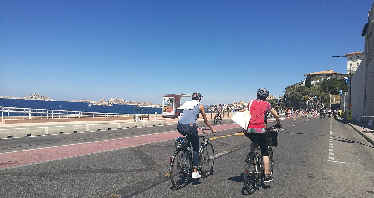 La piste cyclable inaugurée sur la Corniche, bientôt 85km de voies réservées au vélo à Marseille