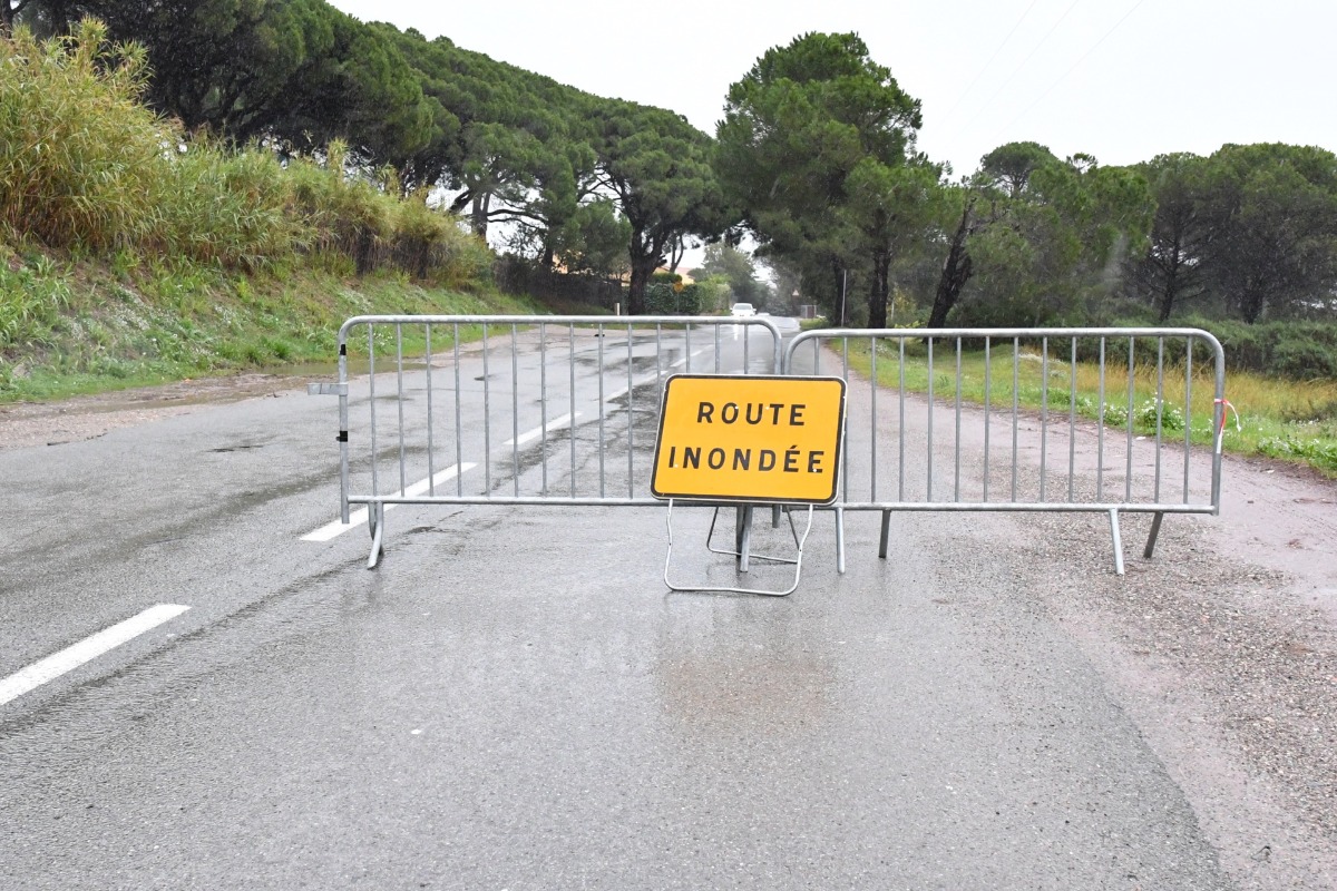 Fréjus-St Raphaël: les lieux publics fermés en raison des intempéries