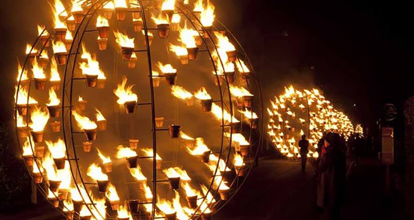 Des milliers de petits pots en feu vont émerveiller le centre d'Istres ce samedi soir