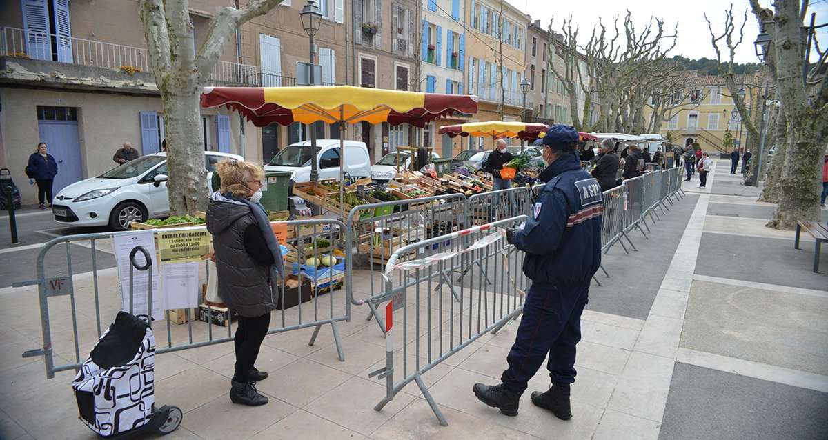 Comment certaines communes ont réussi à organiser à nouveau des marchés