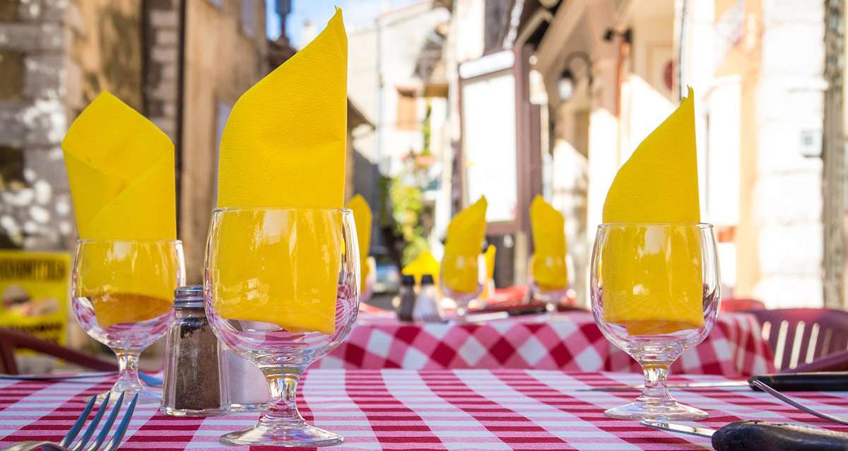 Dans quelles conditions vont rouvrir les bars et restaurants dès ce mardi 2 juin?