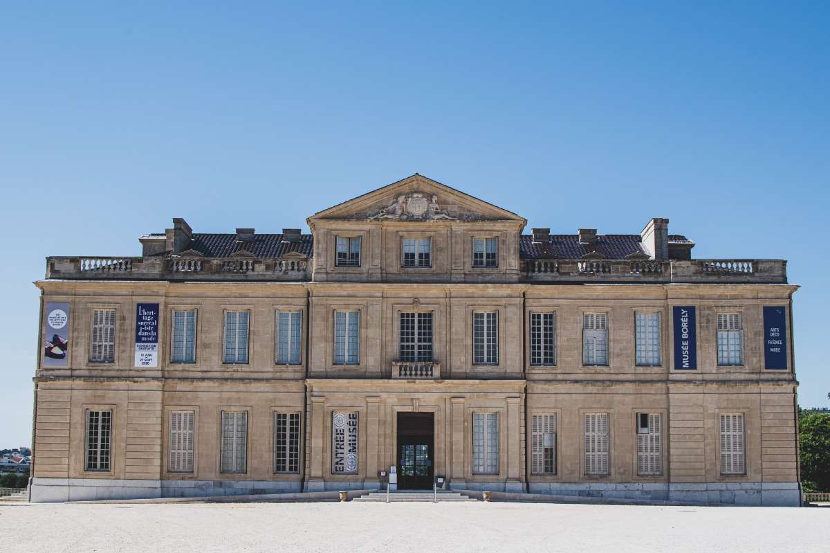 Le Château Borely fermé suite à un cas de covid. Les visiteurs invités à se faire dépister