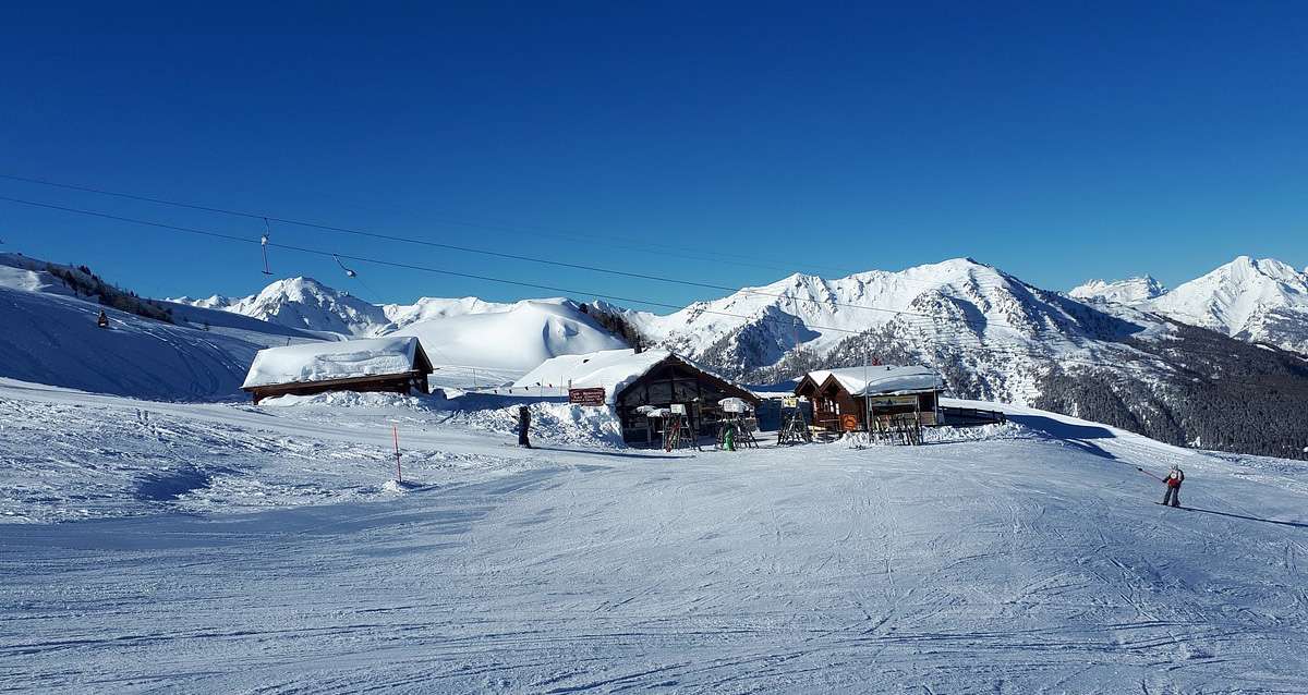 Ouverture des stations de ski : il faudra encore attendre une dizaine de jours pour connaître le calendrier