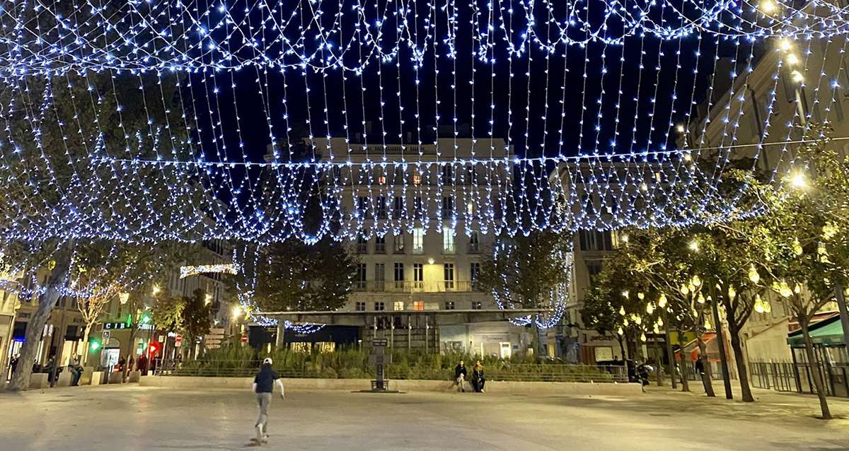 Noël à Marseille: illuminations, food-trucks, marchés et piétonnisation au programme