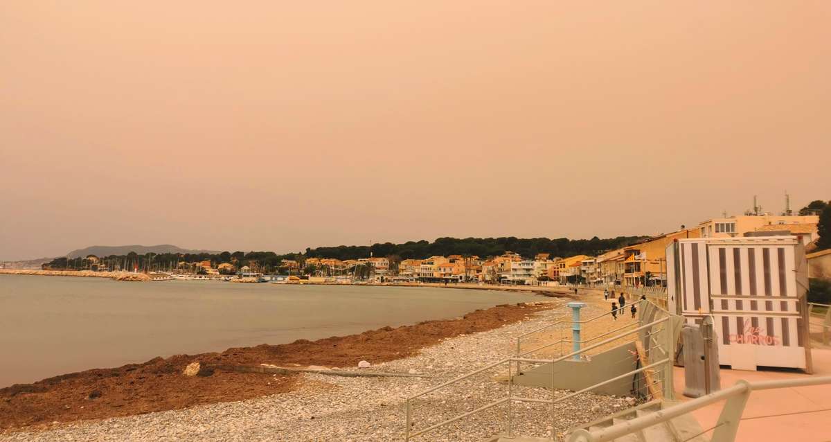 Pourquoi le ciel est orangé ce samedi ?