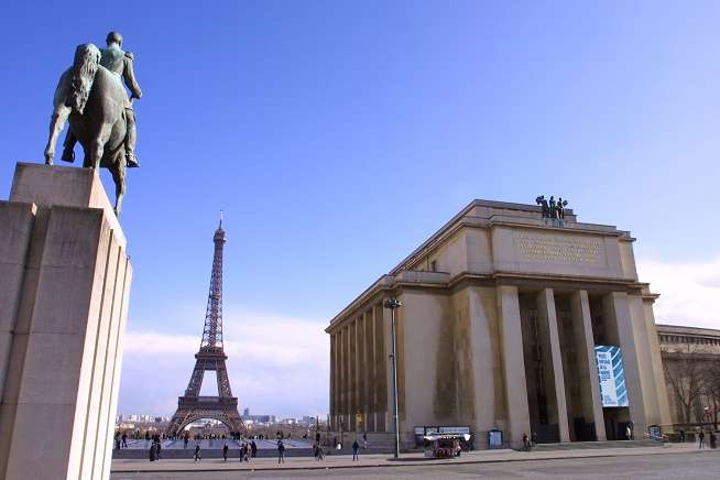 La Chambre d'amis reÃ§oit le MusÃ©e National de la Marine