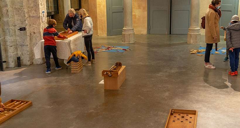 Jeux de mains, jeux de romains, une exposition à voir en famille à Saint Raphaël