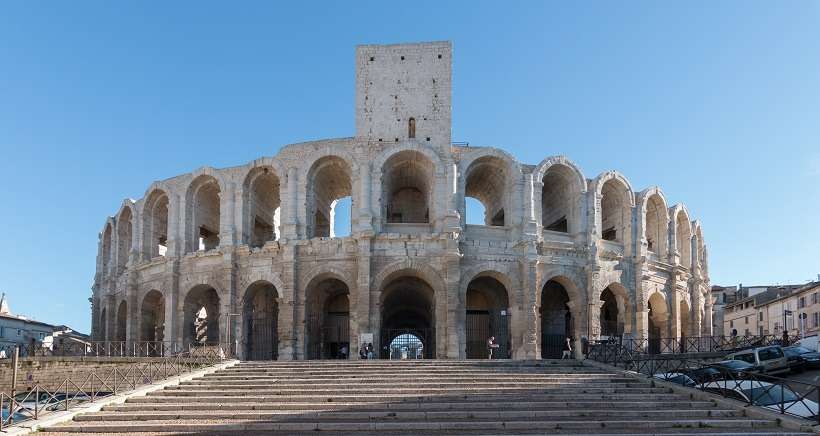 Votez pour que l'AmphithÃ©Ã¢tre d'Arles reprÃ©sente la RÃ©gion dans l'Ã©mission le Monument prÃ©fÃ©rÃ© des FranÃ§ais