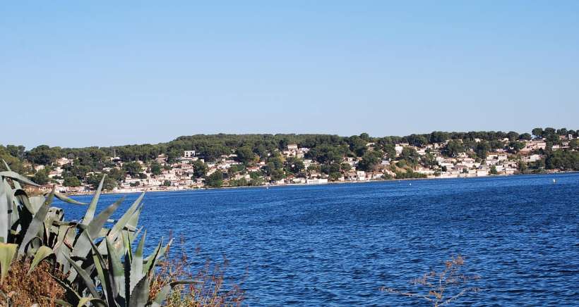 Istres, Saint Chamas, Berre l'Etang.. Plusieurs plages de l'Etang de Berre interdites à la baignade ce lundi 15 août