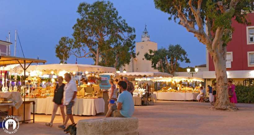 Marché artisanal nocturne de Port Grimaud