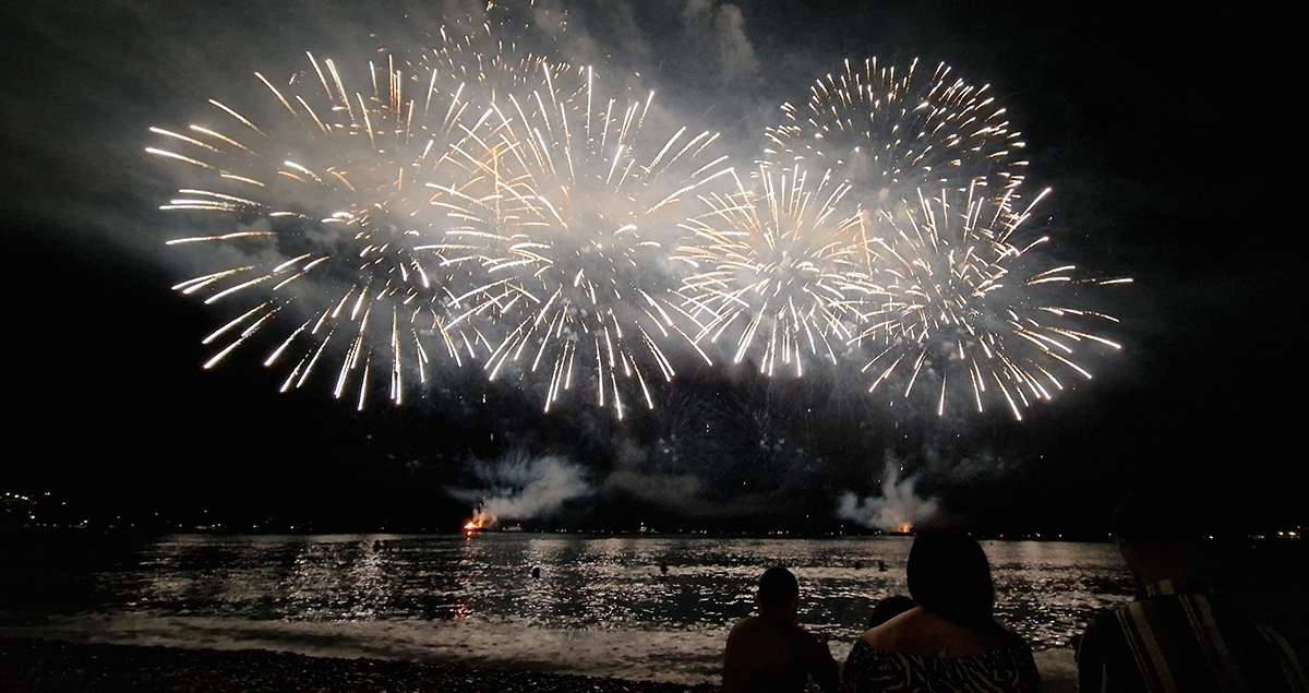 Antibes: un ou deux feux d'artifice ce jeudi 17 août ?