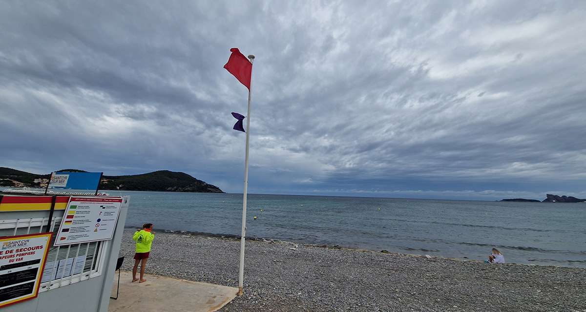 En direct: Suite aux orages, la baignade interdite sur de nombreuses plages