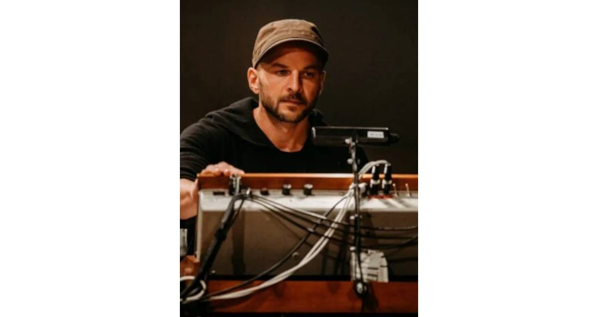 Nils Frahm - Music For Marseille