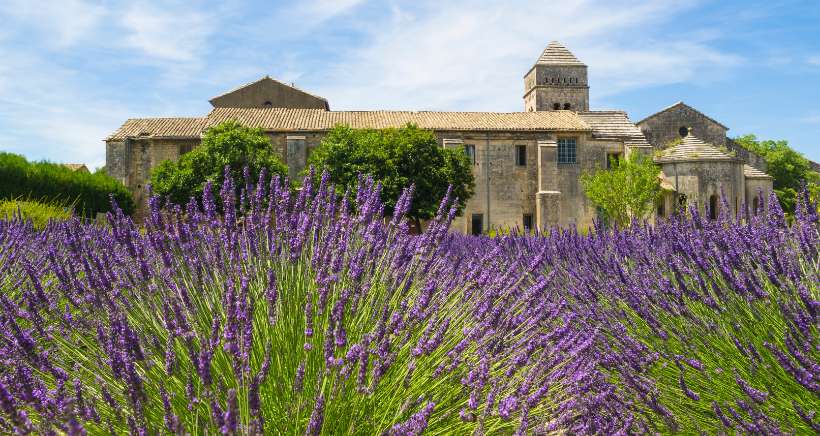 Visiter Saint Paul de Mausole à Saint Rémy de Provence